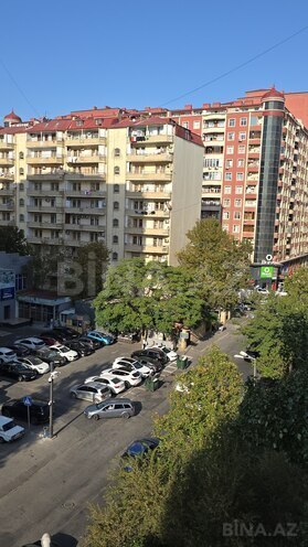 İcarəyə verilir 2 otaqlı köhnə tikili 65 m², Gənclik m., photo 1 from 15