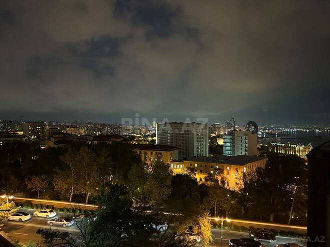 Satılır 2 otaqlı köhnə tikili 45 m², İçəri Şəhər m., photo 1 from 16