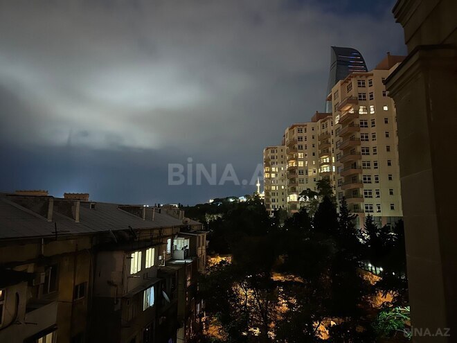 Satılır 2 otaqlı köhnə tikili 45 m², İçəri Şəhər m., photo 4 from 16