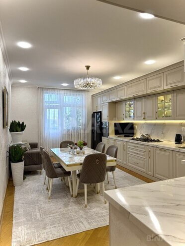 Продаётся 4-комн. новостройка 220 м², Насиминский  р., photo 1 from 31