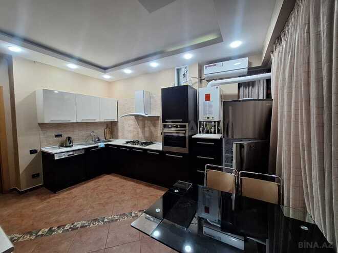 İcarəyə verilir 4 otaqlı yeni tikili 200 m², 28 May m., photo 9 from 25