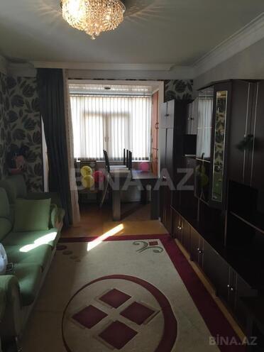 Продается 2-комн. вторичка 50 м², м. Азадлыг проспекти, photo 3 from 13