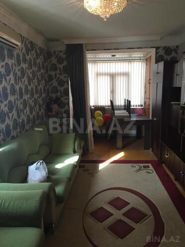 Продается 2-комн. вторичка 50 м², м. Азадлыг проспекти, photo 5 from 13