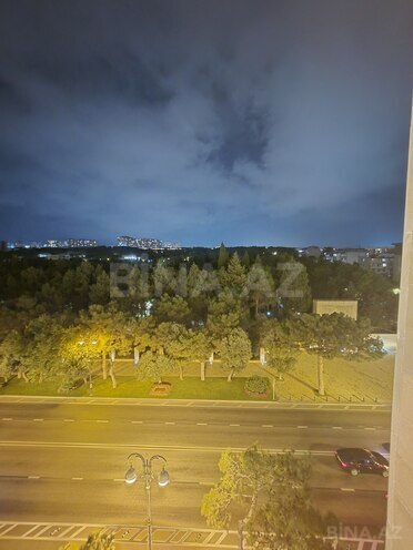 Продаётся 2-комн. вторичка 75 м², м. Ичеришехер, photo 14 from 23