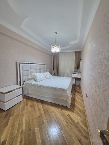 Продаётся 2-комн. вторичка 75 м², м. Ичеришехер, photo 7 from 23