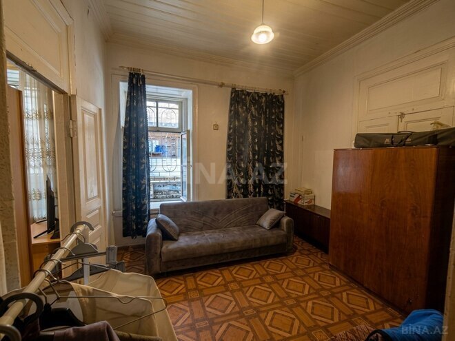 Продаётся 3-комн. вторичка 60 м², м. Низами, photo 4 from 10