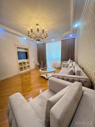 Сдаётся 3-комн. новостройка 140 м², м. Шах Исмаил Хатаи, photo 1 from 18