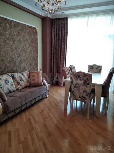 Сдаётся 2-комн. новостройка 65 м², м. Кара Караев, photo 1 from 15