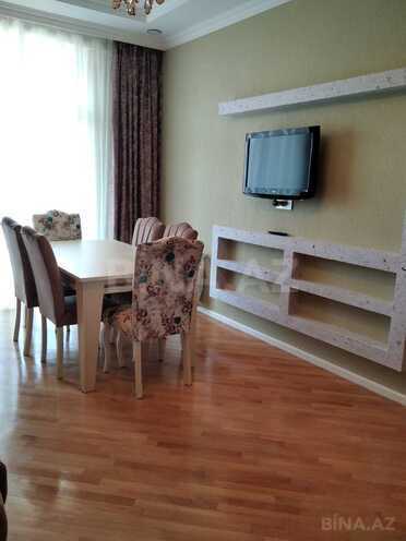 Сдаётся 2-комн. новостройка 65 м², м. Кара Караев, photo 3 from 15