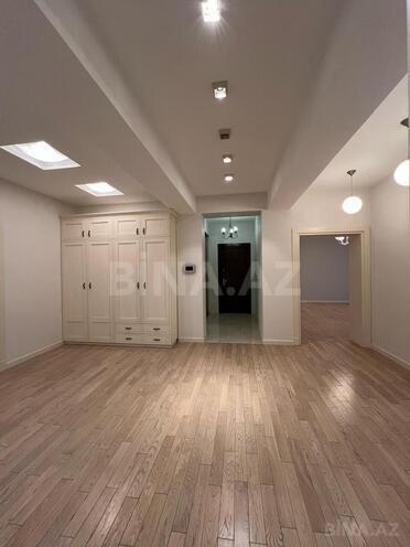 Satılır 4 otaqlı yeni tikili 200 m², İnşaatçılar m., photo 12 from 21