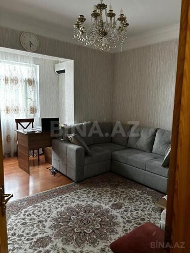 İcarəyə verilir 2 otaqlı köhnə tikili 50 m², 8-ci mikrorayon q., photo 1 from 27