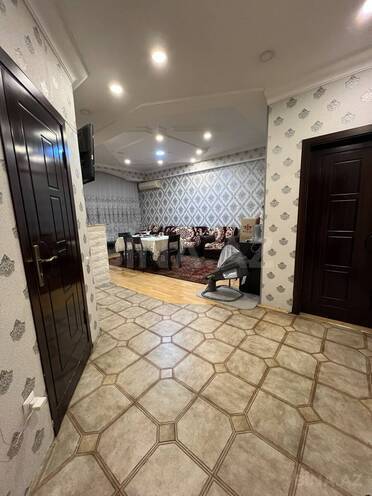 Satılır 3 otaqlı köhnə tikili 106 m², Memar Əcəmi m., photo 1 from 10