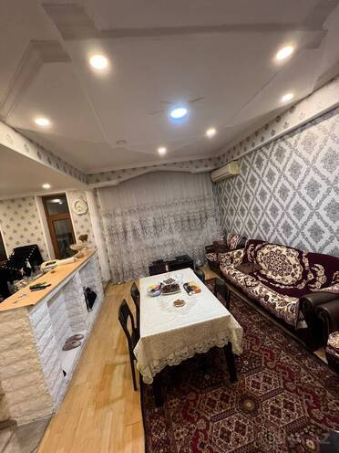 Satılır 3 otaqlı köhnə tikili 106 m², Memar Əcəmi m., photo 3 from 10