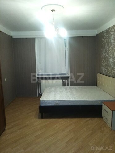 Satılır 2 otaqlı köhnə tikili 65 m², Bakıxanov q., photo 1 from 14