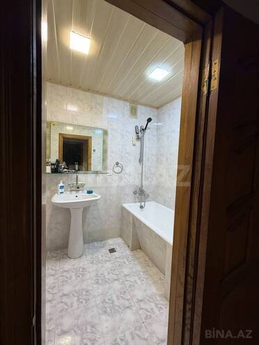 Satılır 4 otaqlı köhnə tikili 110 m², Gənclik m., photo 7 from 10