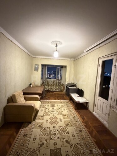 Satılır 2 otaqlı köhnə tikili 60 m², Əhmədli m., photo 1 from 24