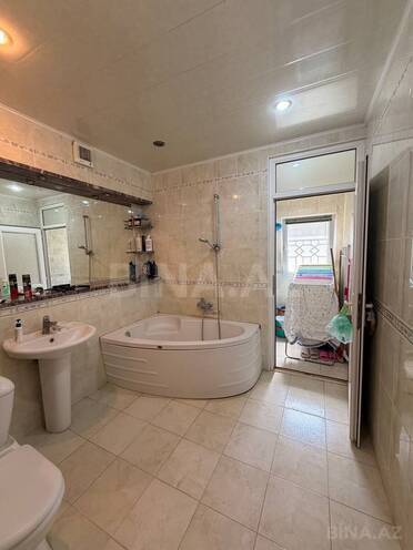 Продаётся 4-комн. вторичка 120 м², м. Элмляр Академиясы, photo 8 from 9
