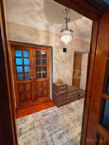 Satılır 2 otaqlı köhnə tikili 70 m², Badamdar q., photo 9 from 14