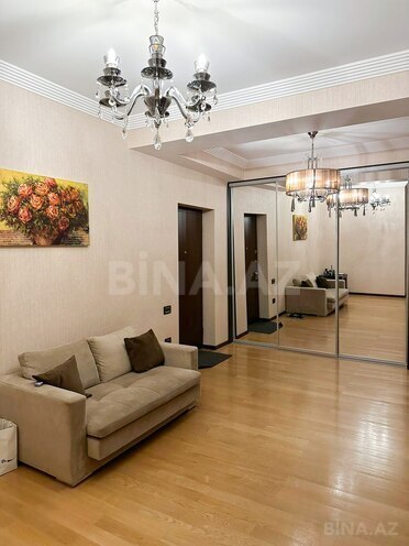 Satılır 4 otaqlı yeni tikili 195 m², 28 May m., photo 9 from 16