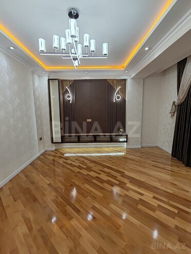 Продаётся 3-комн. новостройка 110 м², Абшеронcкий  р., photo 1 from 24