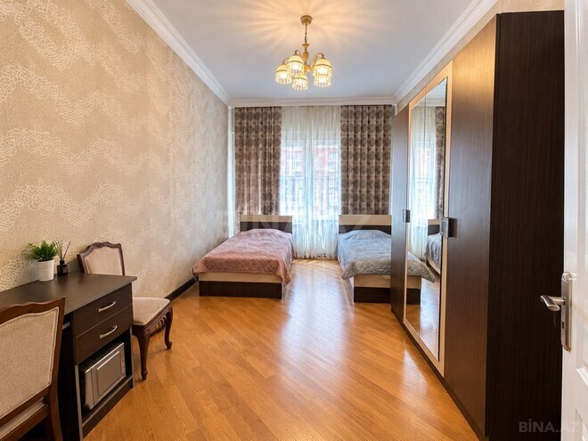 Продаётся 3-комн. новостройка 95 м², Насиминский  р., photo 6 from 9