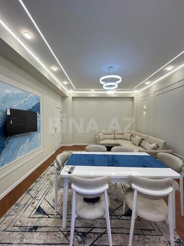 Продаётся 2-комн. новостройка 69 м², м. Низами, photo 4 from 17