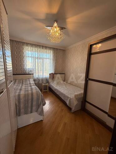 Satılır 4 otaqlı köhnə tikili 100 m², Xalqlar Dostluğu m., photo 9 from 11