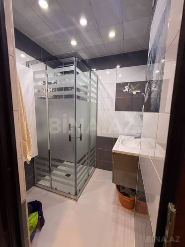 Satılır 4 otaqlı köhnə tikili 100 m², Xalqlar Dostluğu m., photo 7 from 11