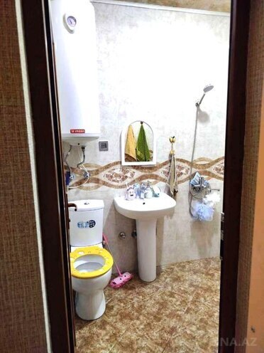 Satılır 2 otaqlı köhnə tikili 40 m², Bakıxanov q., photo 16 from 18