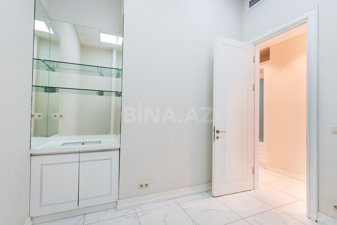 İcarəyə verilir 4 otaqlı yeni tikili 155 m², İçəri Şəhər m., photo 12 from 19