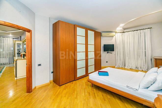 Сдаётся 3-комн. новостройка 180 м², м. 28 мая, photo 14 from 18