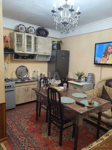 İcarəyə verilir 2 otaqlı köhnə tikili 45 m², 28 May m., photo 1 from 11
