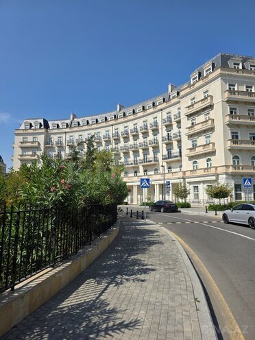 Сдаётся 3-комн. новостройка 93 м², пос. Аг шехер, photo 1 from 18