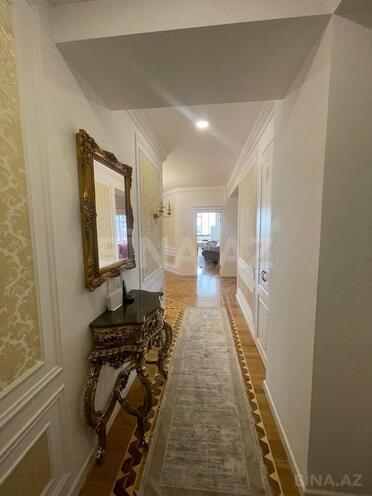 Продаётся 4-комн. новостройка 200 м², м. Элмляр Академиясы, photo 13 from 19