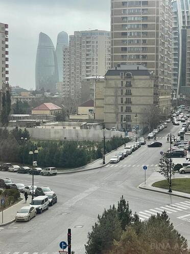 Продаётся 4-комн. новостройка 200 м², м. Элмляр Академиясы, photo 18 from 19