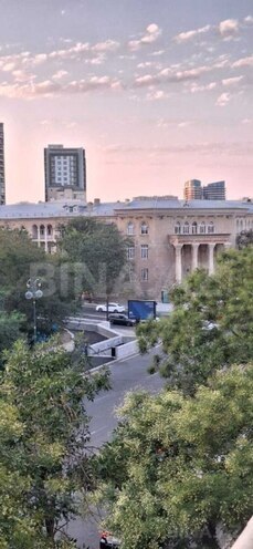 Продаётся 2-комн. вторичка 60 м², м. Элмляр Академиясы, photo 10 from 11