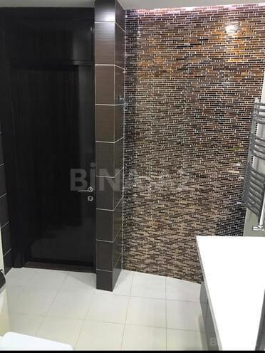 Сдается 4-комн. новостройка 180 м², Хатаинский р., photo 18 from 20