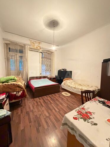 İcarəyə verilir 2 otaqlı köhnə tikili 48 m², 28 May m., photo 1 from 6