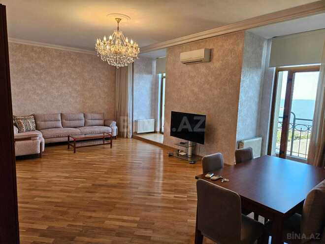 Сдаётся 3-комн. вторичка 150 м², м. Сахил, photo 4 from 16