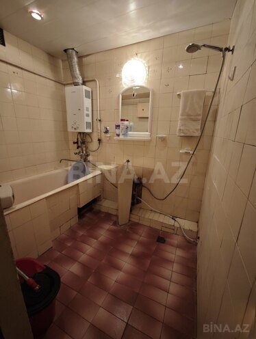 Продаётся 3-комн. вторичка 75 м², м. Нефтчиляр, photo 12 from 16
