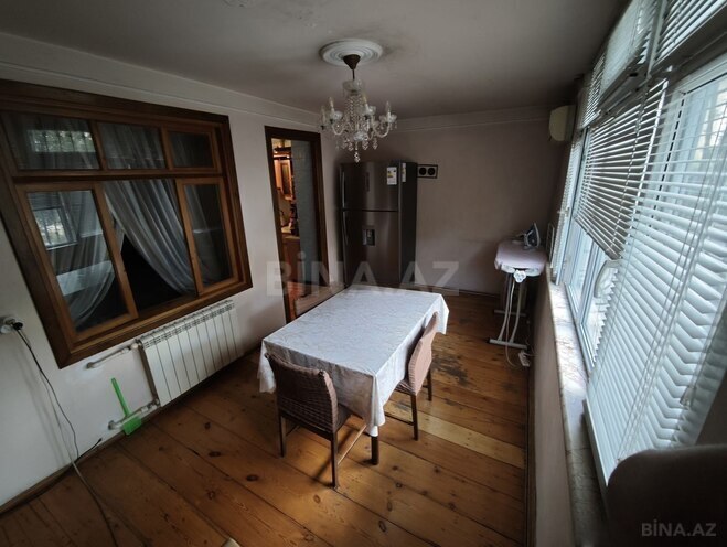 Продаётся 3-комн. вторичка 75 м², м. Нефтчиляр, photo 8 from 16