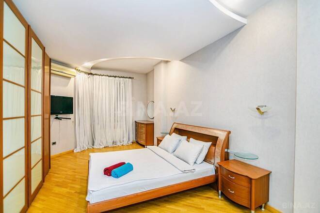 İcarəyə verilir 3 otaqlı yeni tikili 180 m², 28 May m., photo 4 from 17