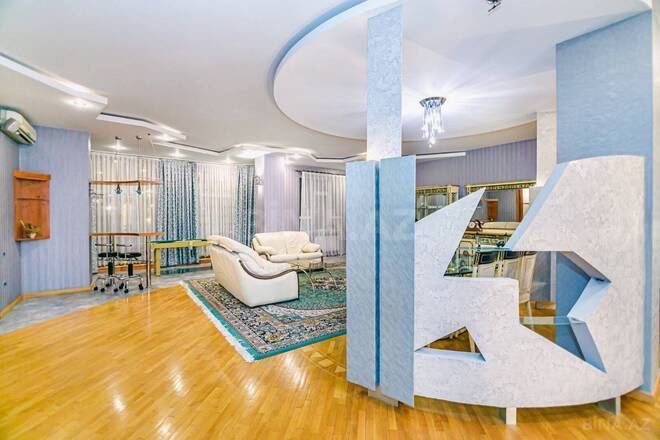 İcarəyə verilir 3 otaqlı yeni tikili 180 m², 28 May m., photo 14 from 17