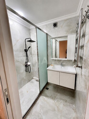 Продаётся 3-комн. вторичка 90 м², м. Нариман Нариманов, photo 8 from 10
