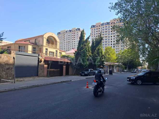 Продаётся 8-комн. дом/дача 800 м², м. Элмляр Академиясы, photo 12 from 31