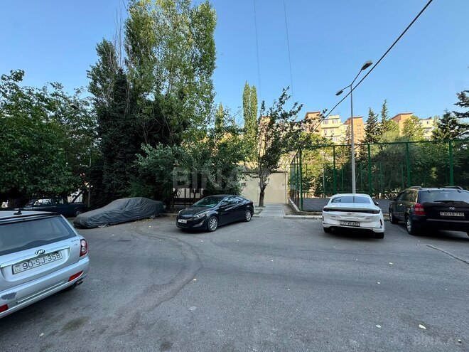 Продаётся 3-комн. вторичка 52 м², м. Азадлыг проспекти, photo 1 from 20