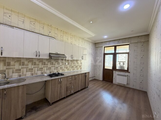 Продаётся 3-комн. новостройка 82 м², photo 1 from 8