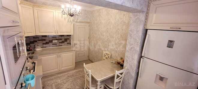 Satılır 3 otaqlı köhnə tikili 74 m², Massiv D q., photo 14 from 17