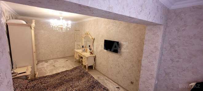 Satılır 3 otaqlı köhnə tikili 74 m², Massiv D q., photo 6 from 17