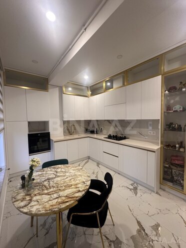 Продаётся 2-комн. новостройка 82 м², м. Низами, photo 9 from 18
